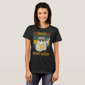 レトロなスタイルでビールを飲もう365日 猫の日 Tシャツ (正面フル)