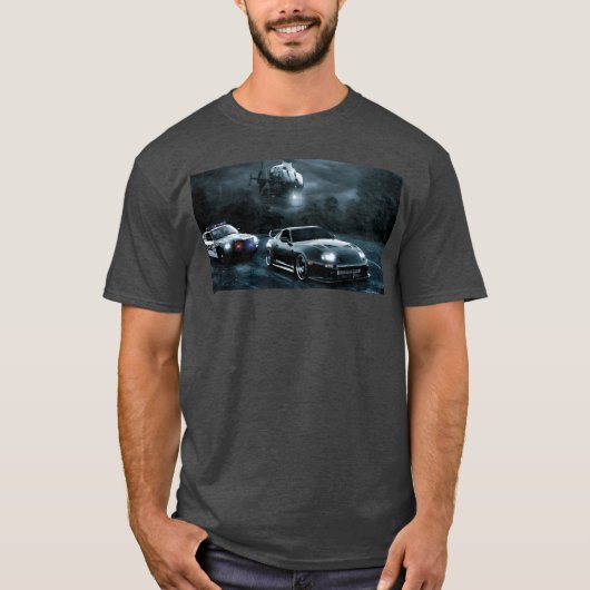 レトロなスピードスポーツカーの夜の追跡 Tシャツ (正面)