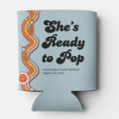 レトロなダスティブルーのGroovy Shes Ready to Pop 缶クーラー (裏面)