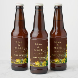 レトロなダークウッドの黄色い花柄の蝶の結婚式 ビールラベル