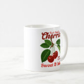 レトロなチェリー フルーツ コマーシャル グラフィック アート スタイル コーヒーマグカップ (正面右)