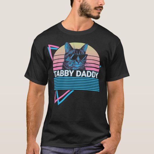 レトロなトラ柄の猫のお父さん Tシャツ (正面)