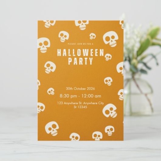 レトロなドクロのハロウィンパーティー招待状 | オレンジ色 招待状 (スタンド正面)