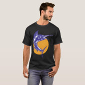 レトロなバショウカジキの飛び跳ね Tシャツ (正面フル)