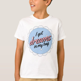 レトロなバッジの子供服デザイン Tシャツ