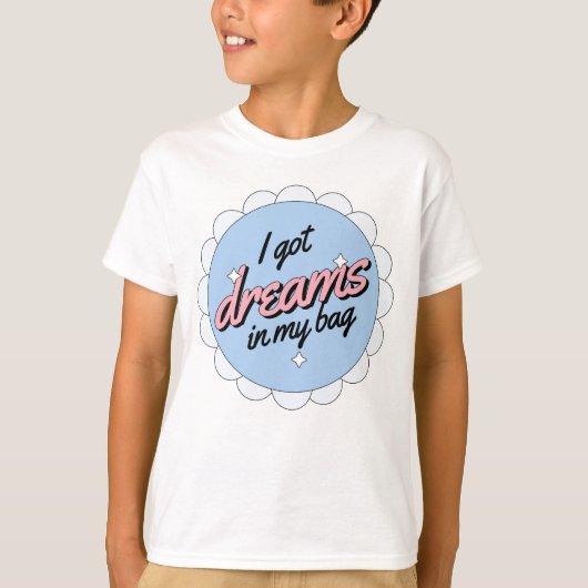 レトロなバッジの子供服デザイン Tシャツ (正面)