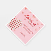 レトロなバレンタイン ラブ イズ イン ザ エア ブライダル シャワー スタンダードランチョンナプキン (角)