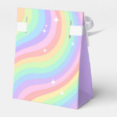 レトロなパステルカラーの虹色 1歳の誕生日デザイン フェイバーボックス (裏面サイド)
