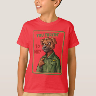 レトロなパロディの犬 - 私に言ってるの? Tシャツ