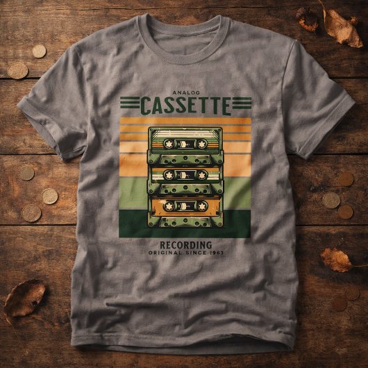 レトロなビンテージ ミュージック カセットテープ Tシャツ