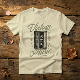 レトロなビンテージ ミュージック カセット テープ Tシャツ
