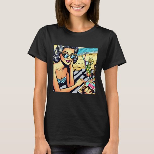 レトロなビーチの美人とカクテル Tシャツ (正面)