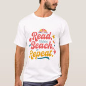 レトロなビーチの読書を楽しむ夏の本好き Tシャツ (正面)