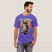 レトロなフクロウの鳥の皮肉な言葉 Tシャツ (正面フル)