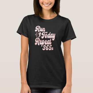 レトロなランニング 今日から365日 連続ランニング 達成者 Tシャツ