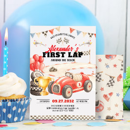 レトロなレースカーがサーキットを1周目で走る誕生日 招待状