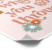 レトロな体験を通じて成長するヴィンテージ ポスター (角)