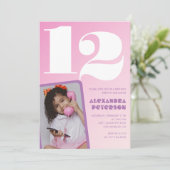 レトロな写真のピンクの12歳の誕生日招待状 女の子 招待状 (スタンド正面)