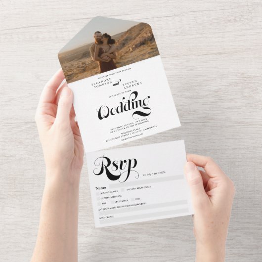 レトロな写真黒のスクリプトのシックな結婚式 オールインワン招待状 (貼ってはがせる)