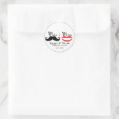 レトロな口ひげの唇の結婚ステッカー Mr. & Mrs. ラウンドシール (バッグ)