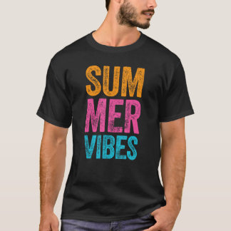 レトロな夏の雰囲気 おもしろい ビーチバケーション 引用符 ギャル Tシャツ