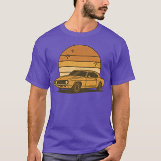 レトロな夕日と車のイラスト ビンテージな少年 Tシャツ