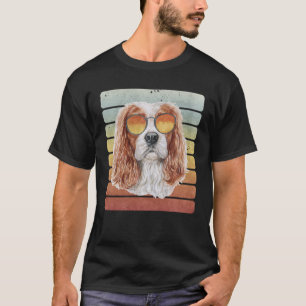 レトロな夕日 キャバリアキング チャールズスパニエル 親 Tシャツ