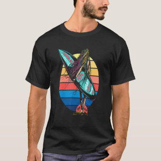 レトロな夕日 サーフボード サーフィン 1 Tシャツ