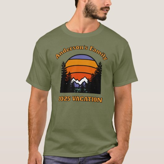 レトロな夕日 山と森のバケーション Tシャツ (正面)
