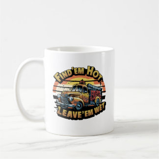 レトロな夕焼けの消防車グラフィック コーヒーマグカップ