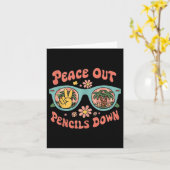 レトロな学校最後の日教師夏休みラストデイT カード (黄色い花)