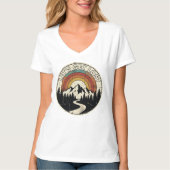 レトロな山の冒険 アウトドア Tシャツ (正面)