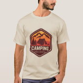 レトロな山岳キャンプ旅行愛好家 Tシャツ (正面)
