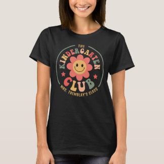 レトロな幼稚園クラブのカスタマイズデザイン Tシャツ