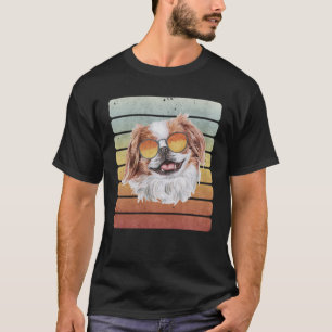 レトロな日本狆と夕焼けのデザイン ママ パパ Tシャツ