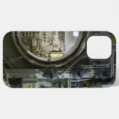 レトロな旧式の潜水艦 iPhoneケース (裏面横)