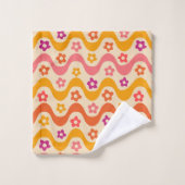 レトロな波に可愛いグルーヴィの花のパターン バスタオルセット (ウォッシュタオル)