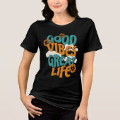 レトロな良い気分と素晴らしい人生の花 トライブレンドＴシャツ (正面)