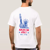 レトロな良い雰囲気だけ & 愛国的な自由の女神 Tシャツ (裏面)