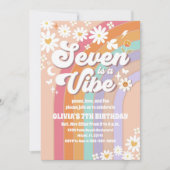 レトロな虹色のデイジー誕生日招待状 招待状 (正面)