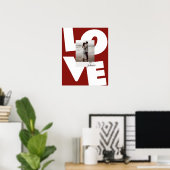 レトロな雰囲気の太字でLOVEと書かれた写真付き壁掛けアート ポスター (ホームオフィス)