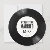レトロな黒と白のビニールレコードの結婚式 招待状 (正面)