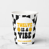 レトロな12歳の誕生日パーティー Twelve Is A Vibe 紙コップ (裏面)