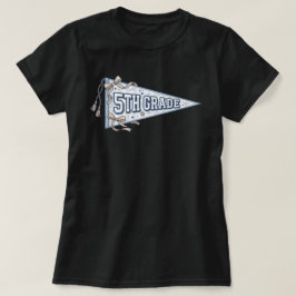 レトロな5年生ペナント コケットボウ Tシャツ