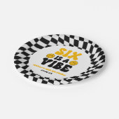 レトロな6歳の誕生日パーティー、Six Is A Vibe ペーパープレート (アングル)