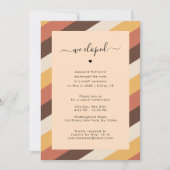 レトロな70年代のストライプ ウェルカム アナウンスメント 70年代 招待状 (正面)