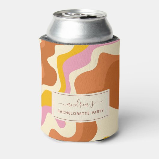 レトロな70年代のスワール幾何学バチェロレッテパーティーの楽しみ 缶クーラー (缶裏面)