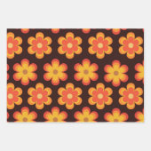 レトロな70年代の花 オレンジ 黄色 赤 パターン  ラッピングペーパーシート (正面2)