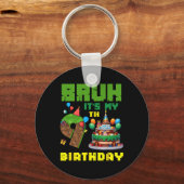 レトロなBruh 9歳の誕生日 ピクセルケーキ ゲーマー 9歳 キーホルダー (正面)