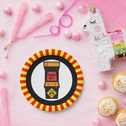 レトロのアーケードのビデオゲームのテーマの誕生日 ペーパープレート (パーティー)